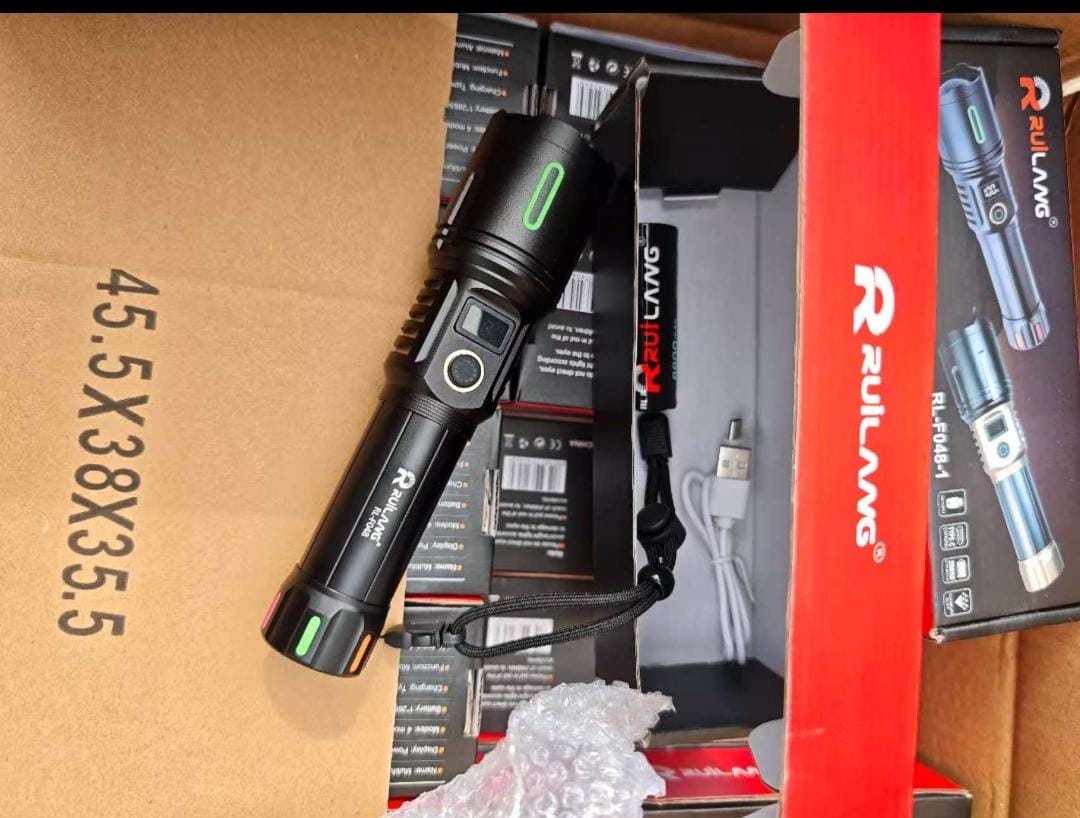 RL display heavy torch Almunium body water proof 26650 3.7v battery