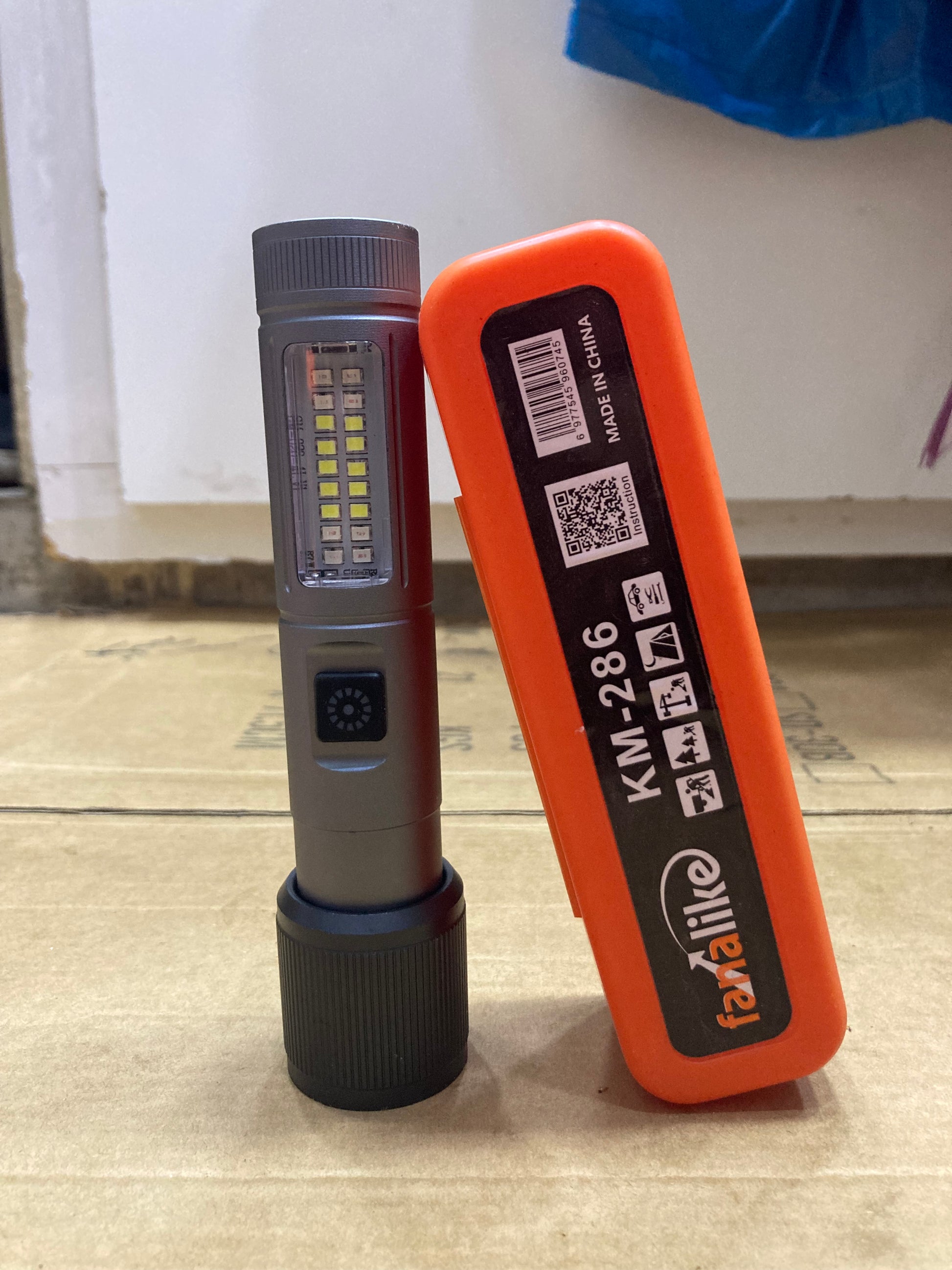 KM-286 Rechargeable Flashlight – 1KM Range | Type-C Charging