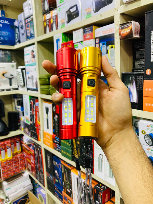 HIGH BEAM MULTIFUNCTIONAL FLASHLIGHT