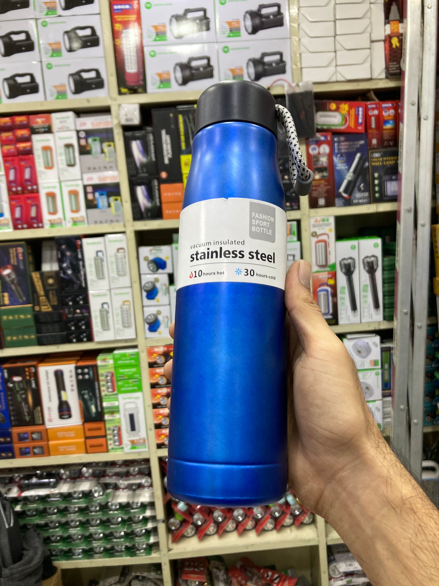 STAINLESS STEEL SPORTS WATER BOTTLE